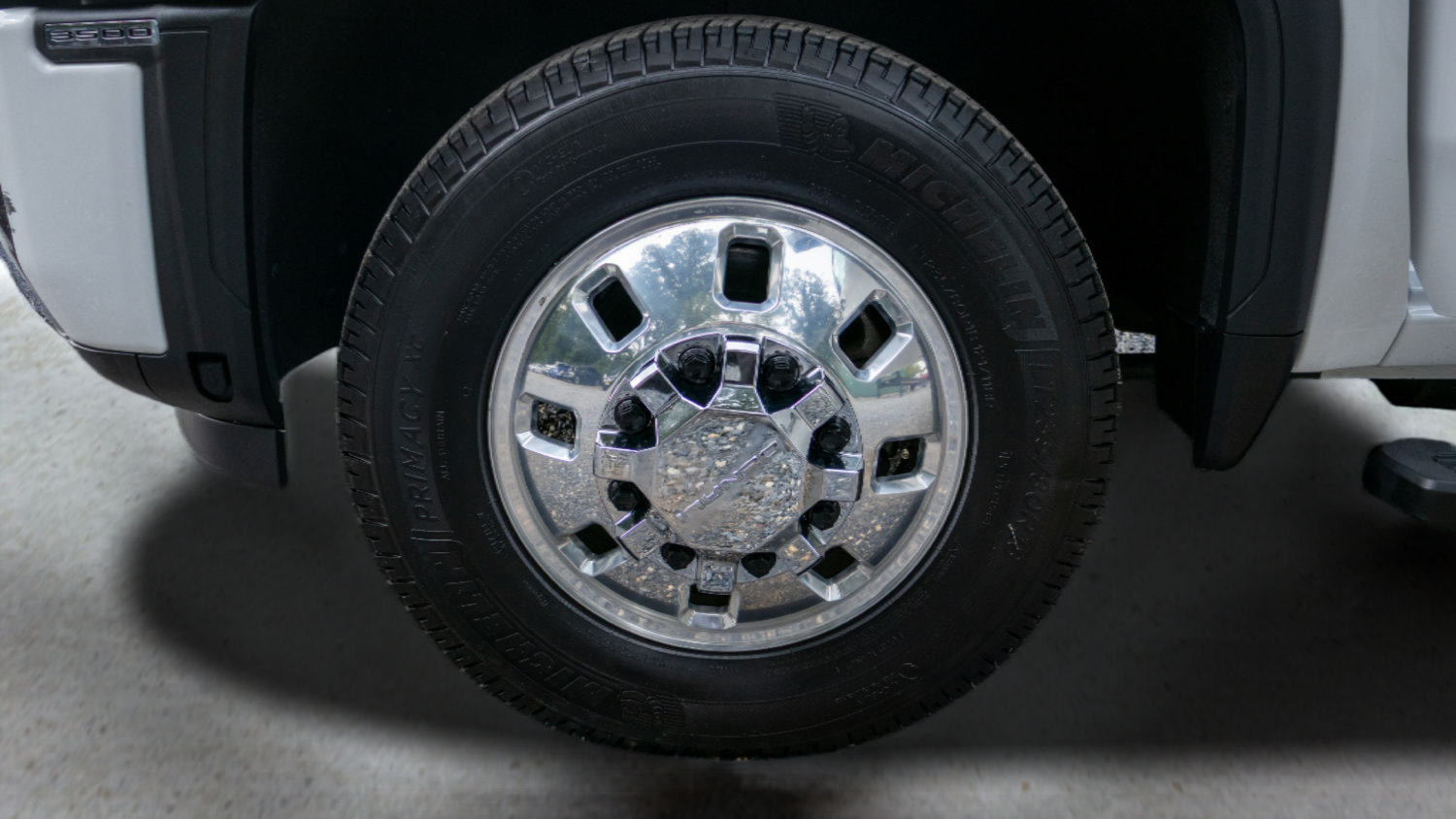 Used 2024 GMC Sierra 3500 Denali w/ Denali Reserve Package AWD/4WD image 9
