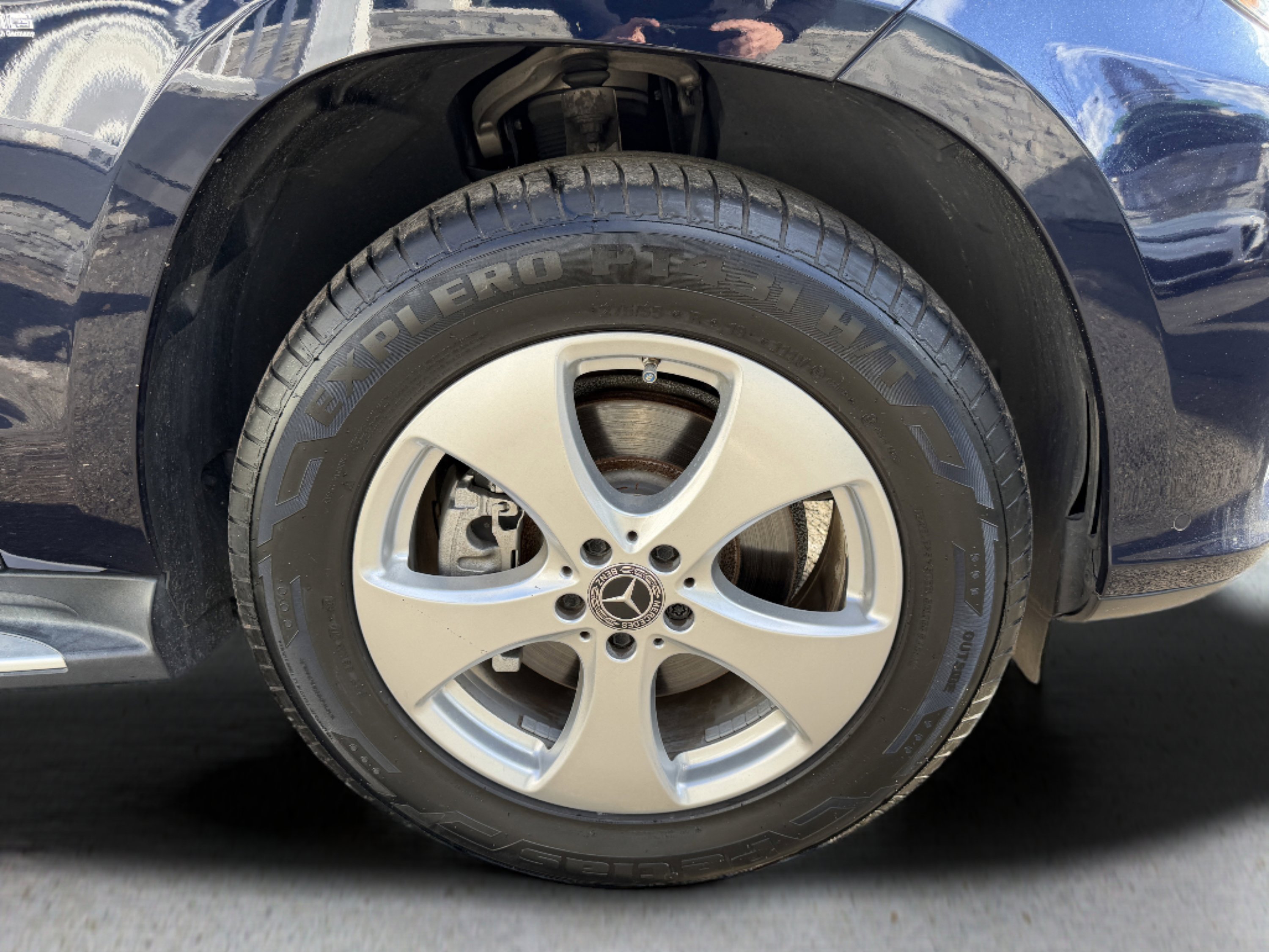 Used 2018 Mercedes-Benz GLS 450 4MATIC w/ Premium Package image 21