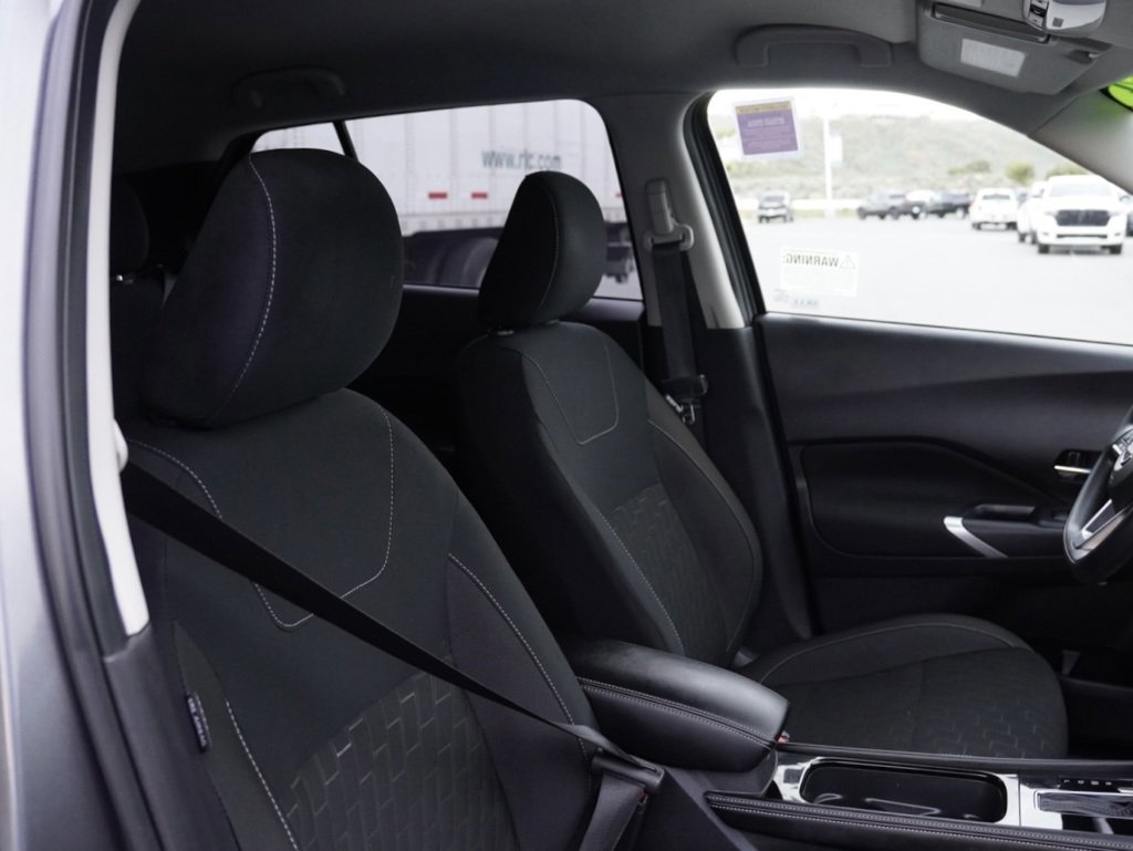Used 2024 Nissan Kicks SV w/ Interior Electronics Package image 19