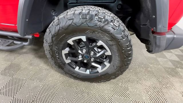 Used 2024 Jeep Wrangler Unlimited Rubicon 4xe w/ Technology Group AWD/4WD image 19