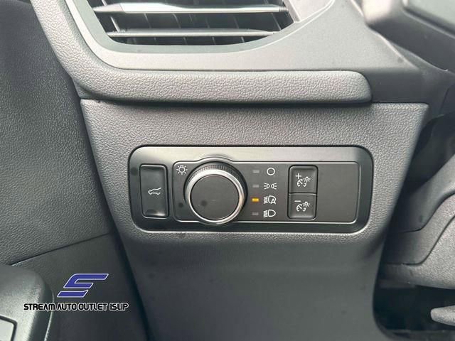 Used 2024 Ford Escape ST-Line image 21