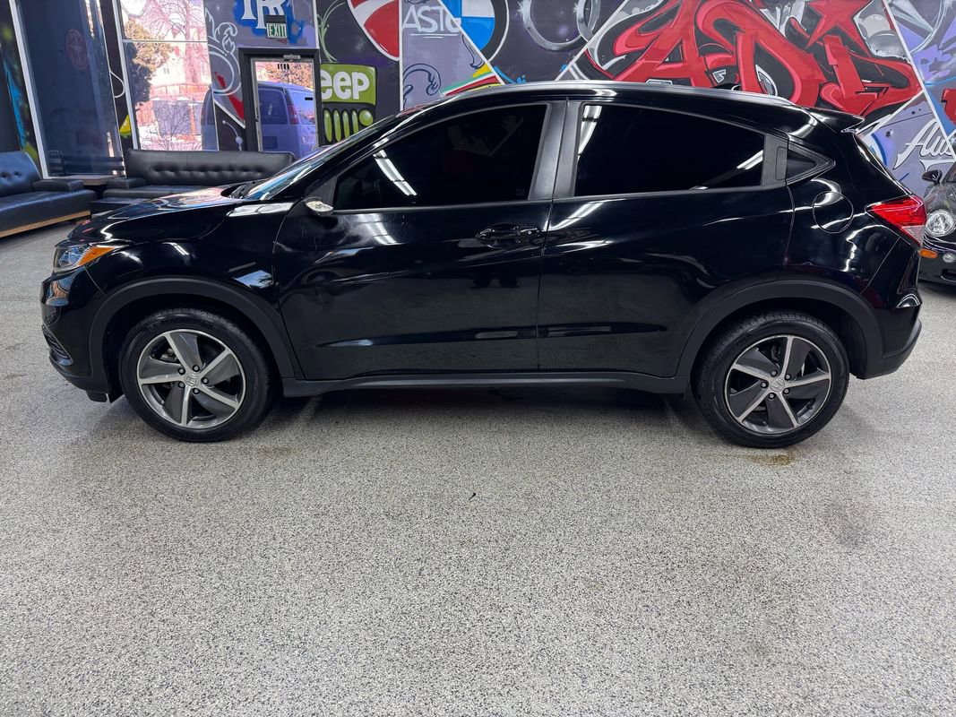 Used 2022 Honda HR-V EX image 2