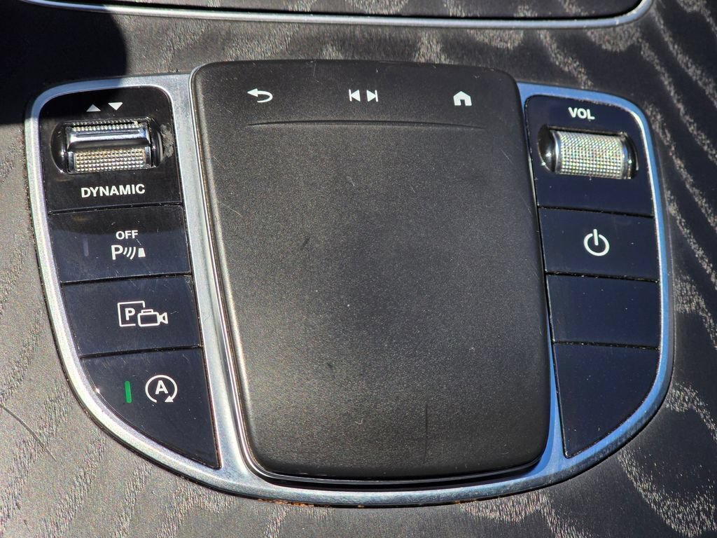 Used 2022 Mercedes-Benz E 350 Sedan w/ Driver Assistance Package image 33