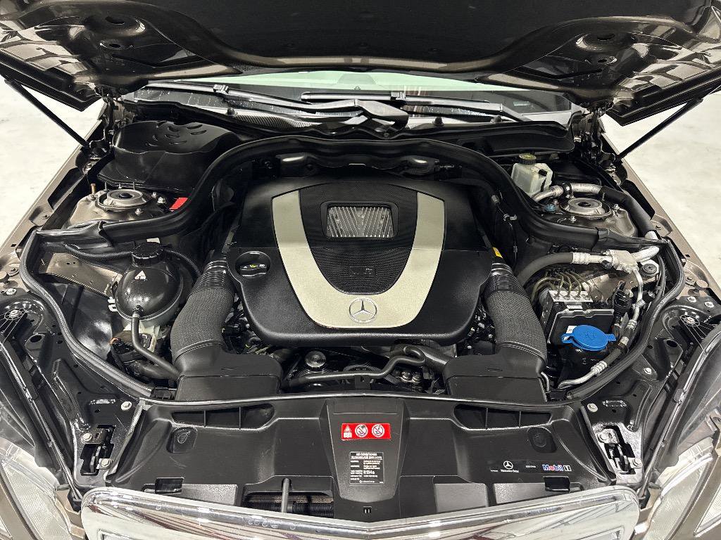 Used 2011 Mercedes-Benz E 350 Sedan image 14