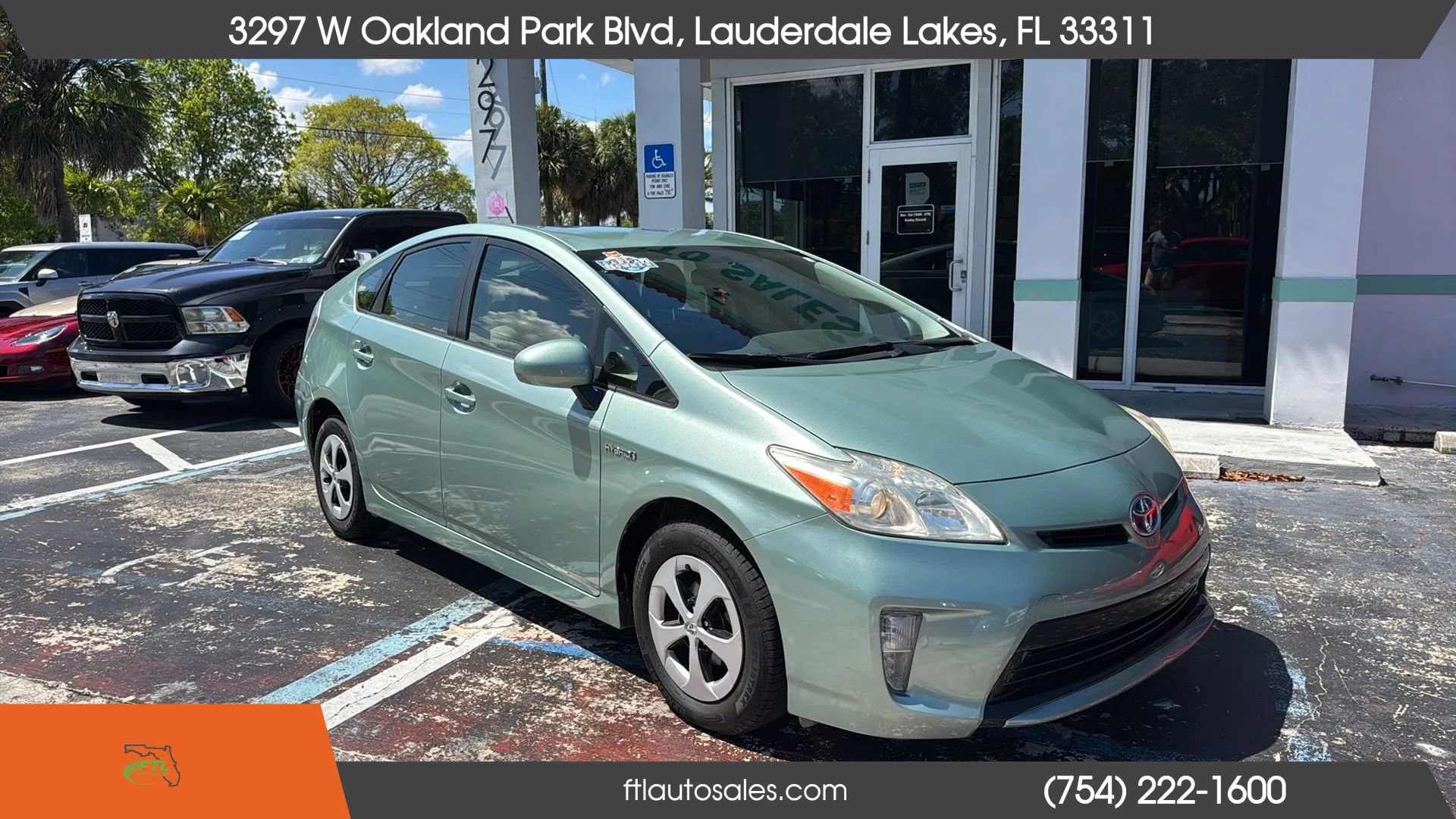 Used 2015 Toyota Prius Two FWD image 3