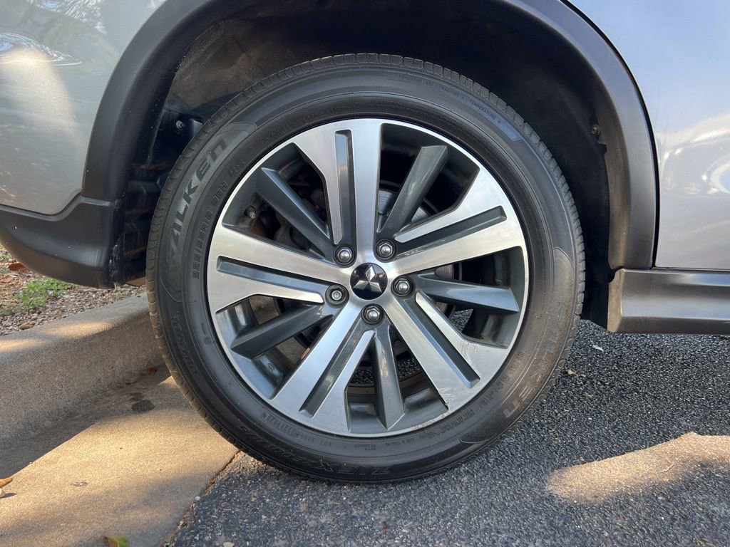 Used 2022 Mitsubishi Outlander Sport ES image 9