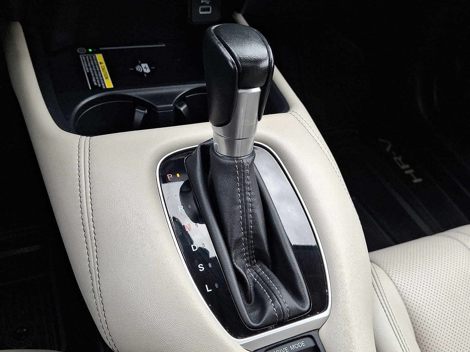 Used 2023 Honda HR-V EX-L image 15