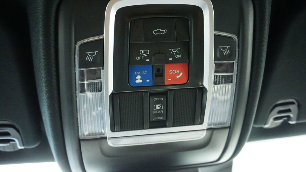 Used 2023 RAM 1500 Laramie image 40