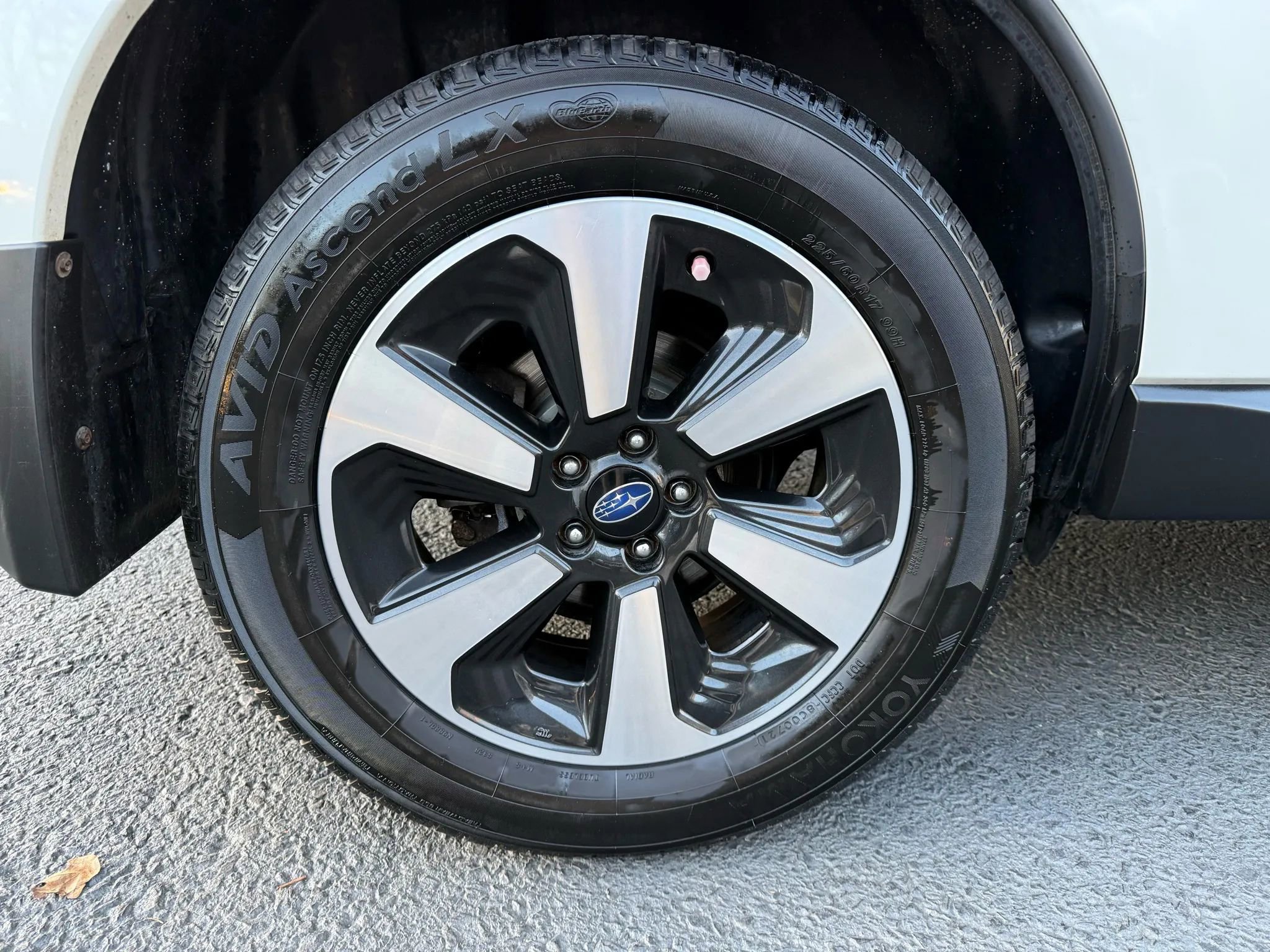 Used 2017 Subaru Forester 2.5i Limited image 10