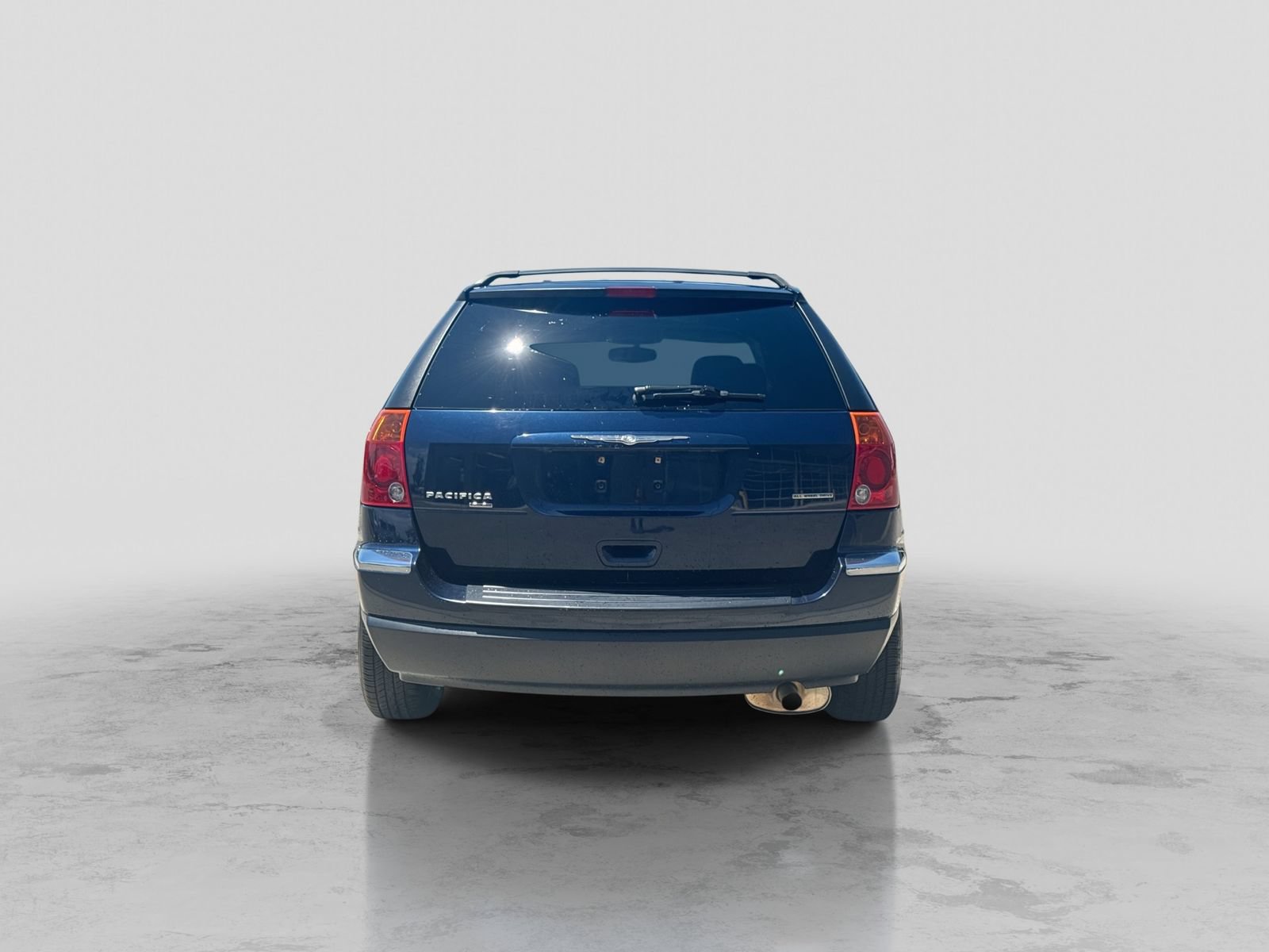 Used 2005 Chrysler Pacifica Touring AWD/4WD image 6