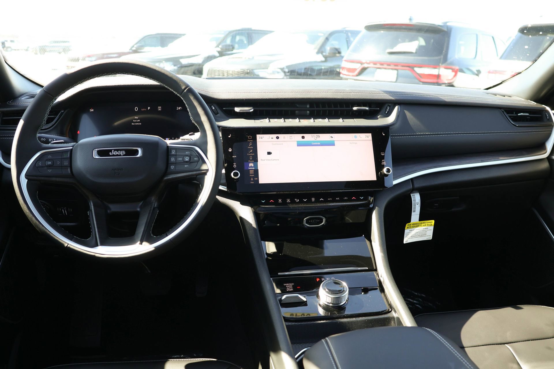 New 2026 Jeep Grand Cherokee Limited image 17