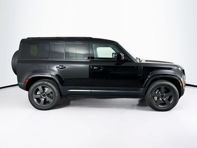 Used 2026 Land Rover Defender 110 S AWD/4WD image 4