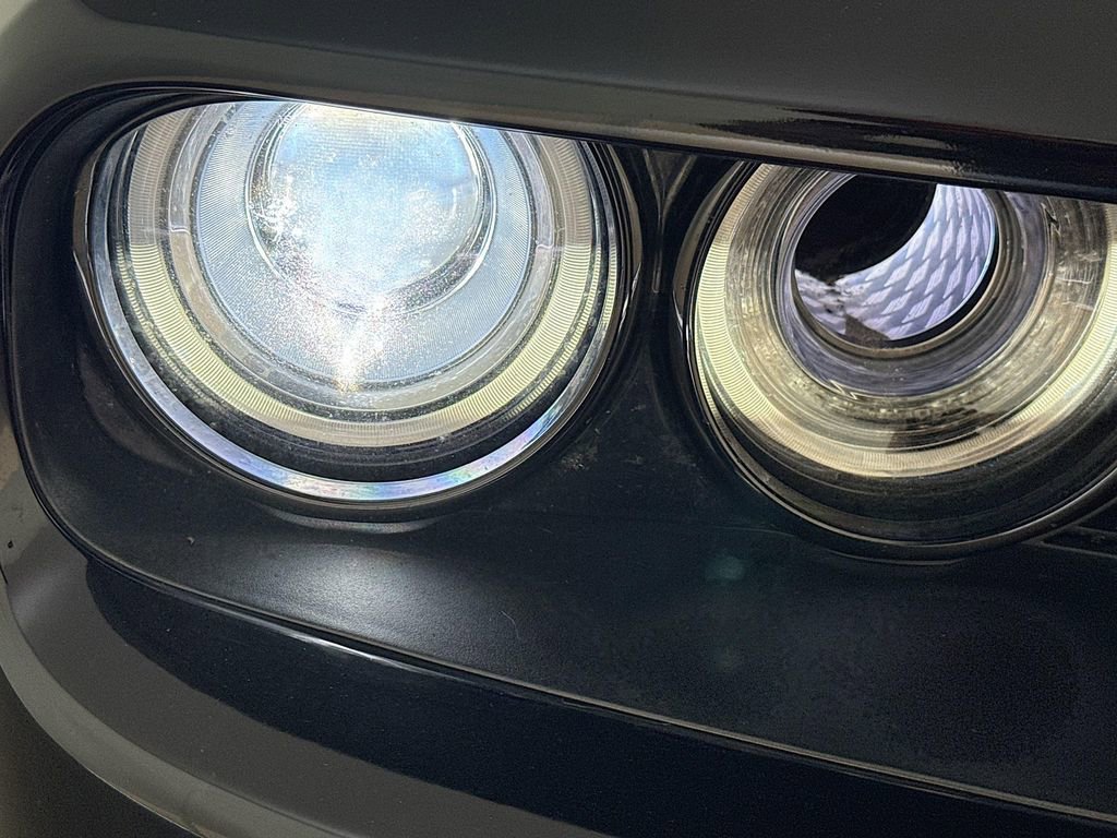 Used 2019 Dodge Challenger R/T w/ Driver Convenience Group image 35