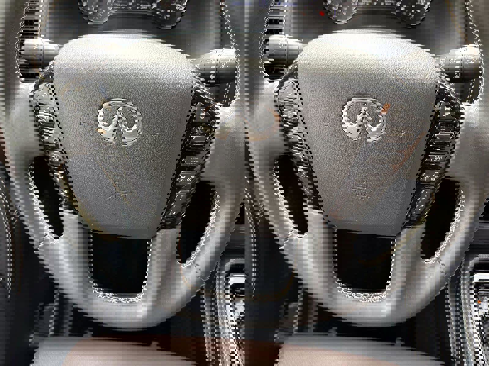 Certified 2024 INFINITI QX80 Premium Select image 25