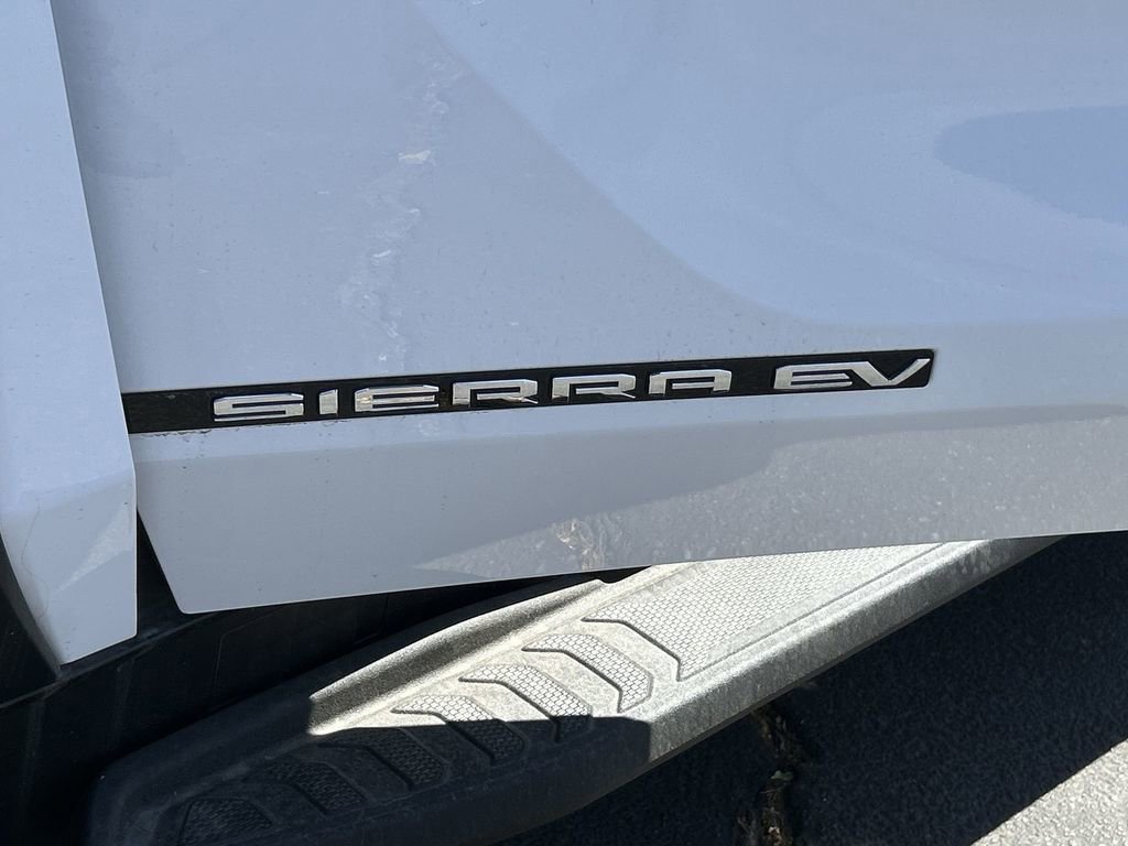 New 2026 GMC Sierra EV Elevation w/ Premium Package AWD/4WD image 31