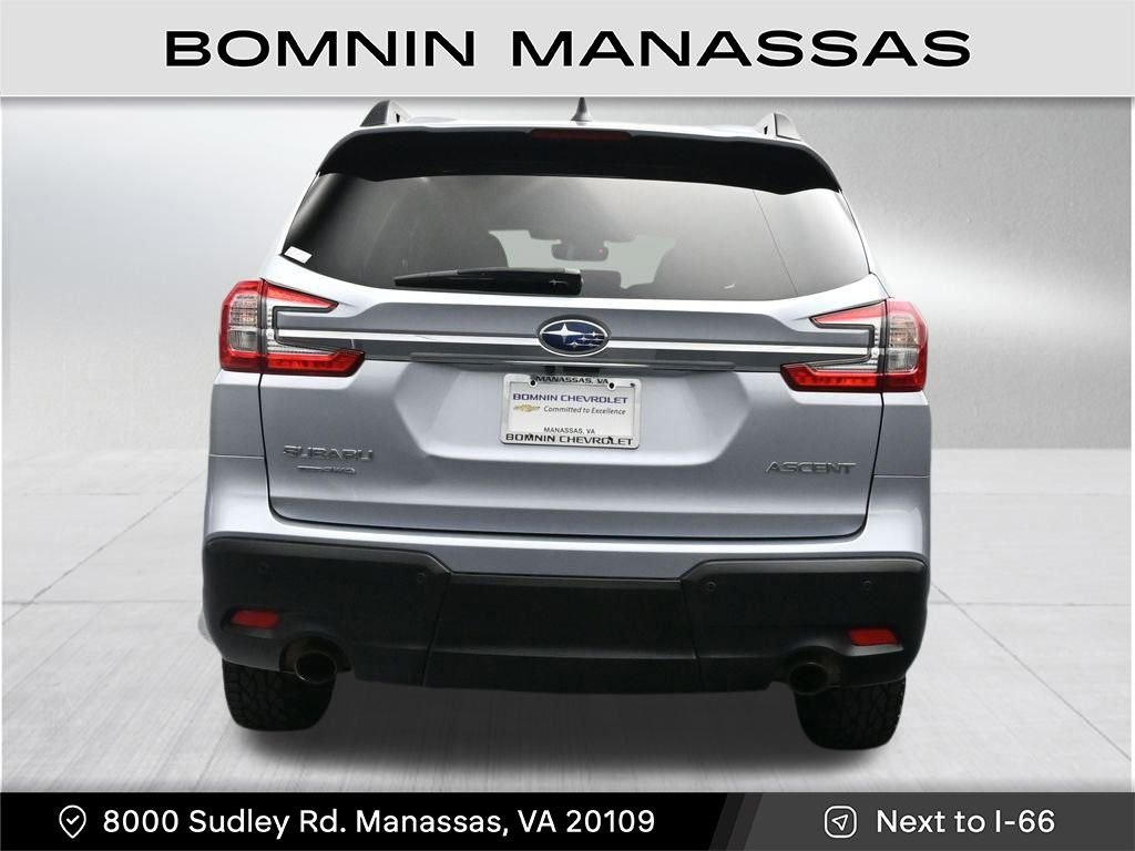 Used 2024 Subaru Ascent Premium w/ Convenience Package AWD/4WD image 4