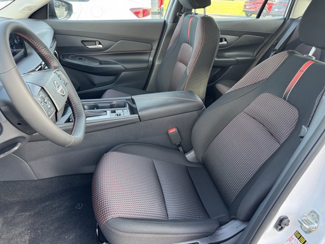 New 2026 Nissan Sentra SV w/ SV Convenience Package FWD image 23