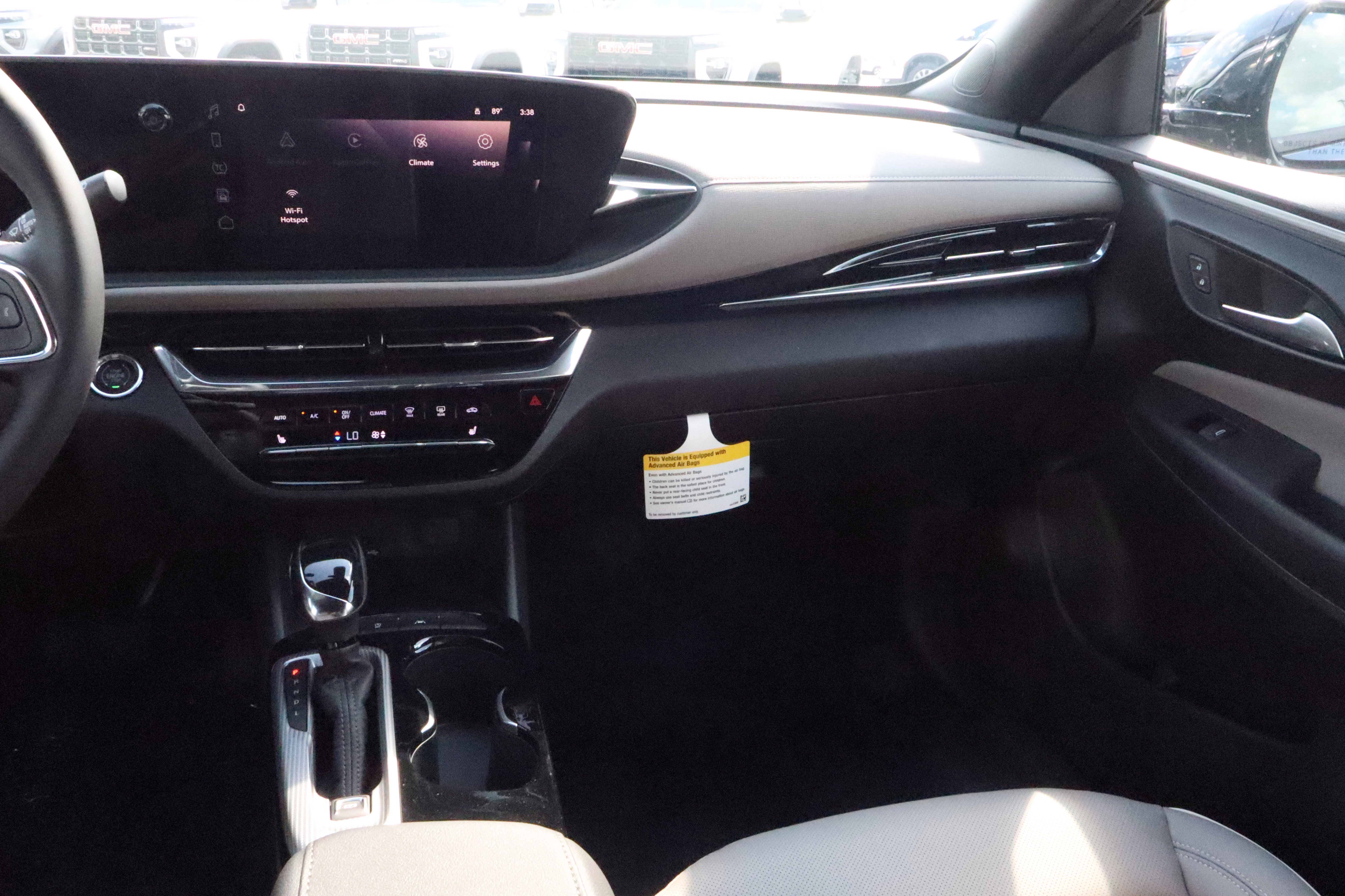 New 2025 Buick Envista Avenir image 11