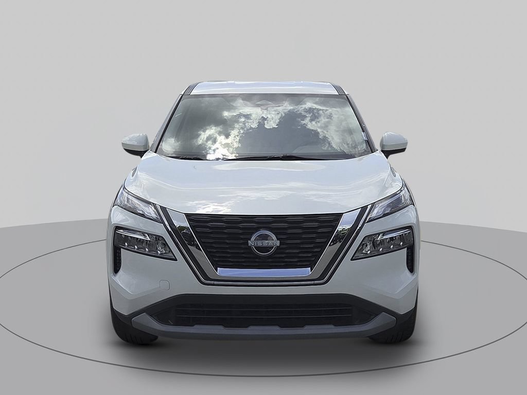 Used 2023 Nissan Rogue SV FWD image 8