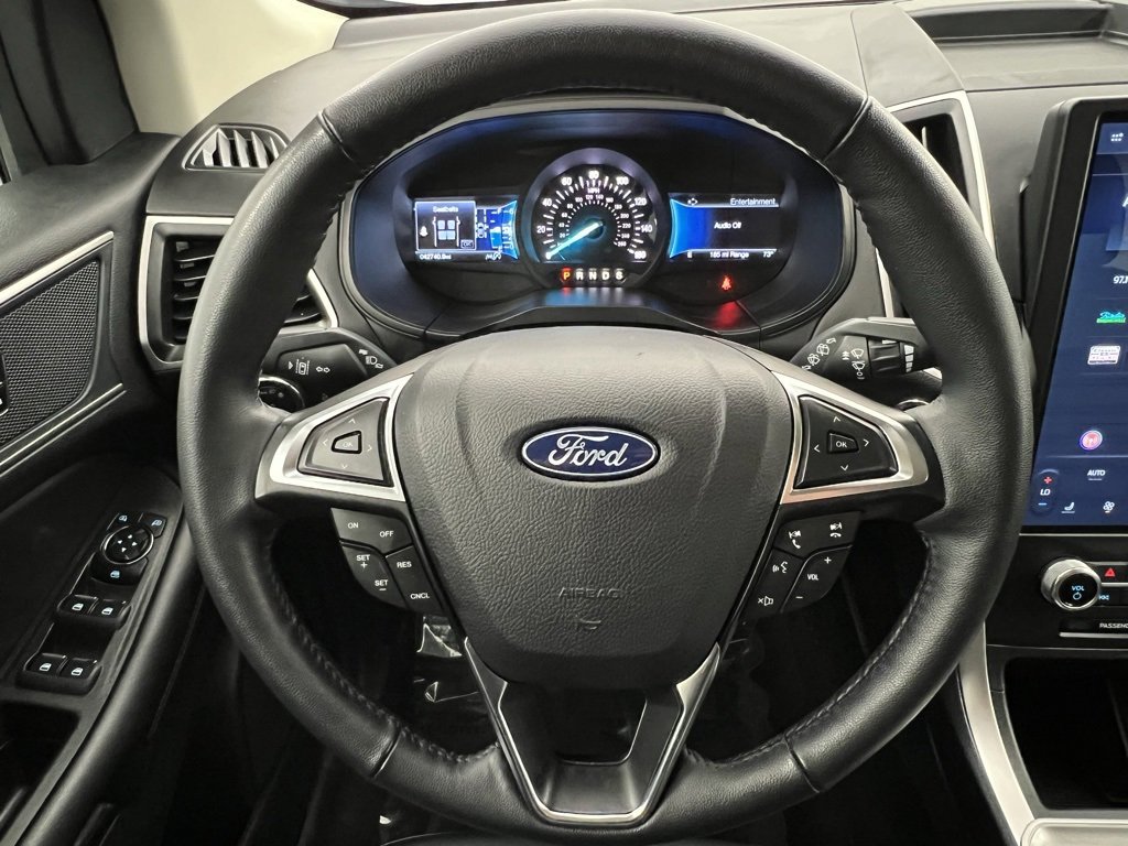 Used 2024 Ford Edge SEL image 29