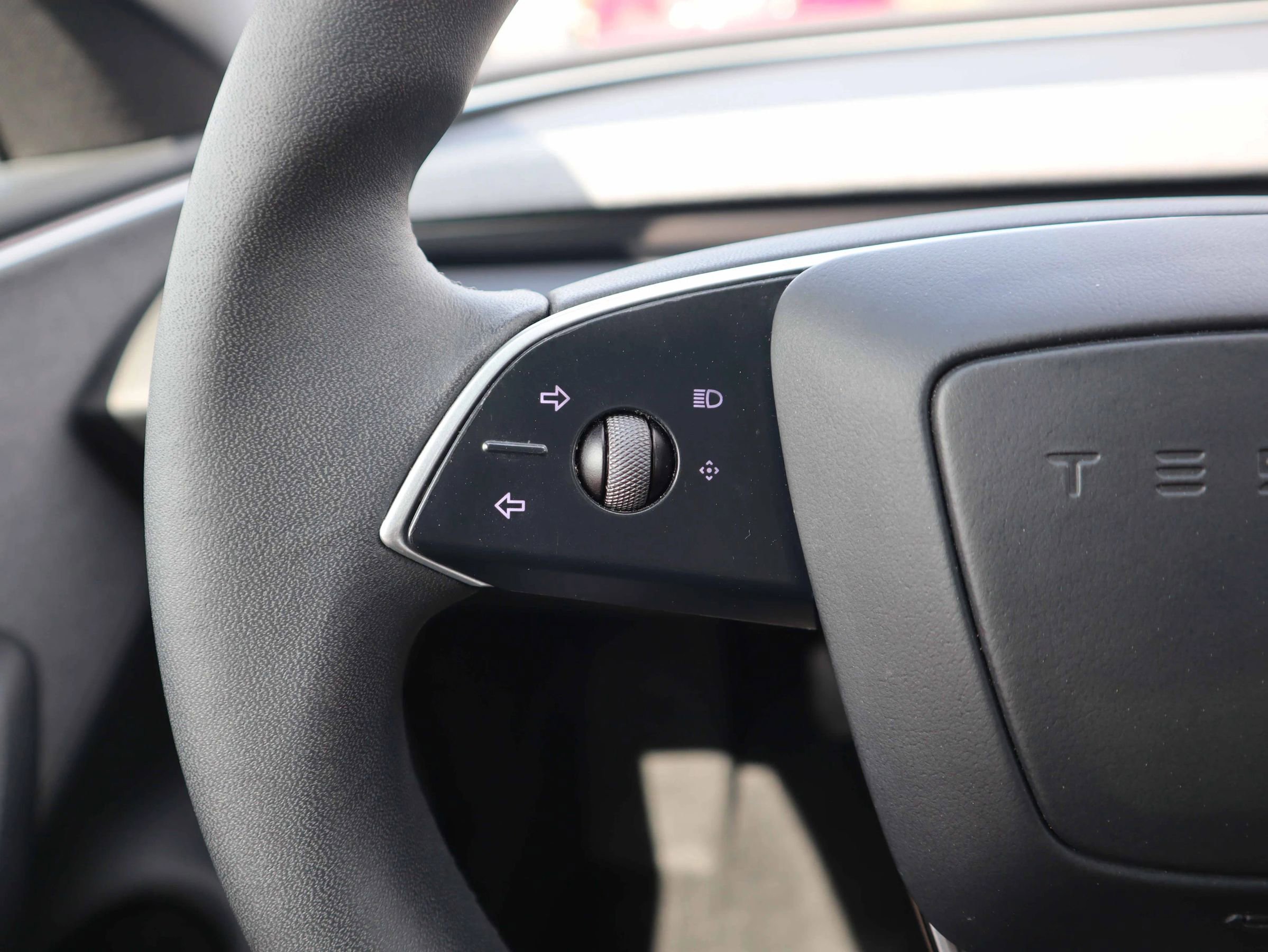 Used 2024 Tesla Model 3 Standard Range RWD image 15
