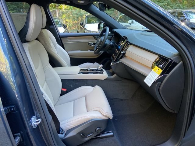 New 2026 Volvo XC90 B6 Ultra AWD/4WD image 18