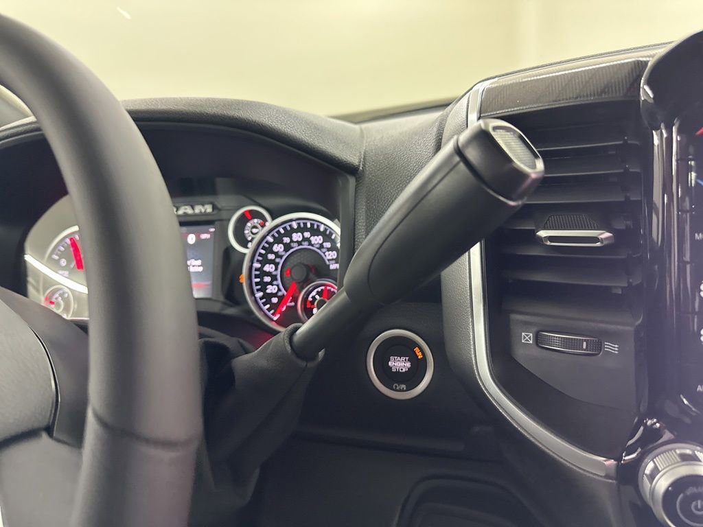 New 2026 RAM 2500 Big Horn AWD/4WD image 34