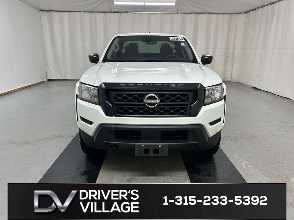 Used 2024 Nissan Frontier S w/ Technology Package AWD/4WD image 3