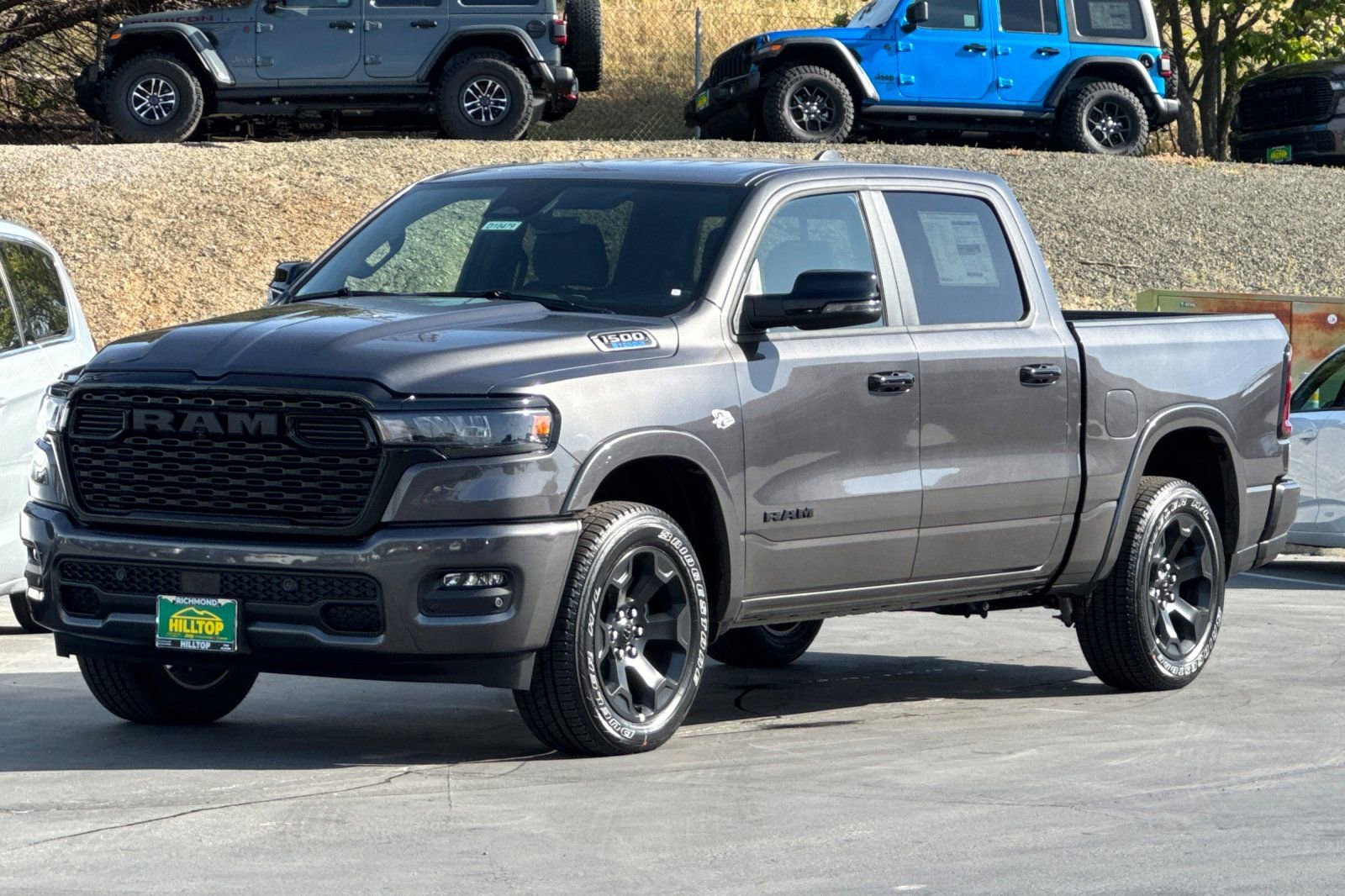 New 2026 RAM 1500 4x4 Crew Cab image 8
