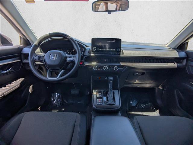 Used 2025 Honda CR-V LX image 17