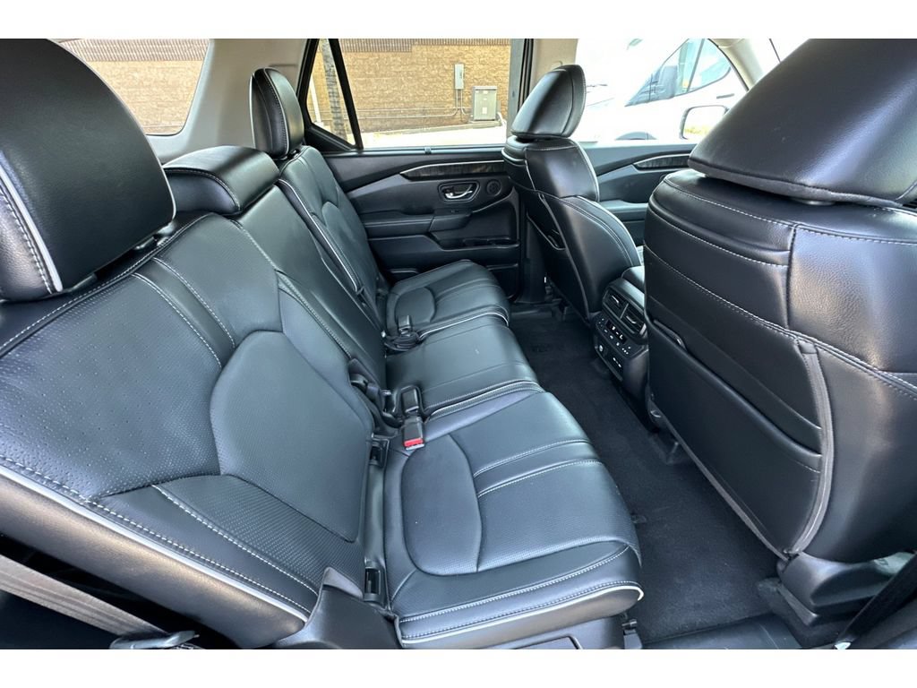 Certified 2024 Honda Pilot Elite image 19