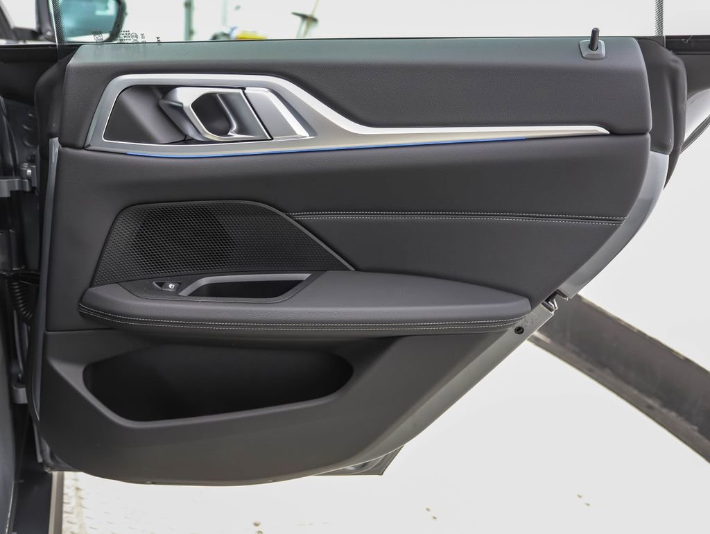New 2026 BMW i4 xDrive40i w/ Parking Assistance Package image 25