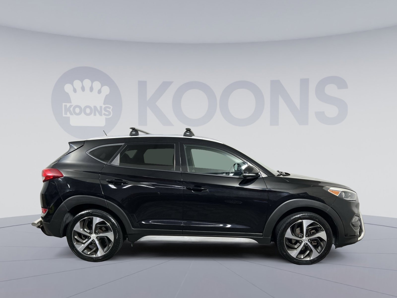 Used 2017 Hyundai Tucson Sport image 8