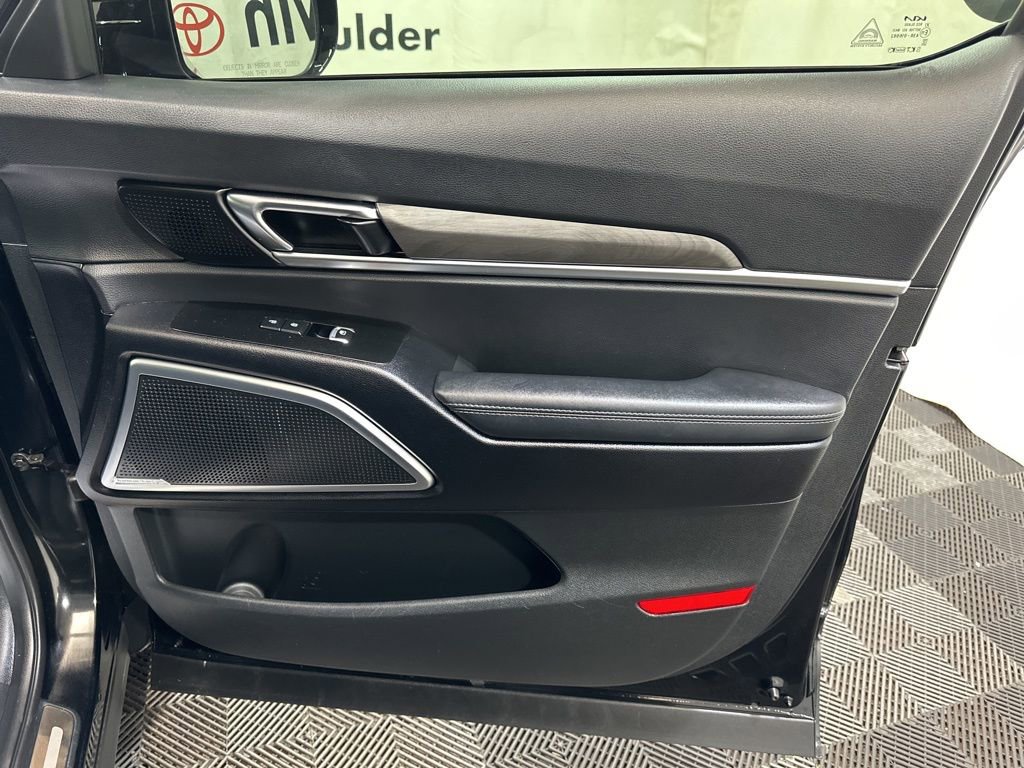 Used 2023 Kia Telluride SX Prestige X-Line image 11