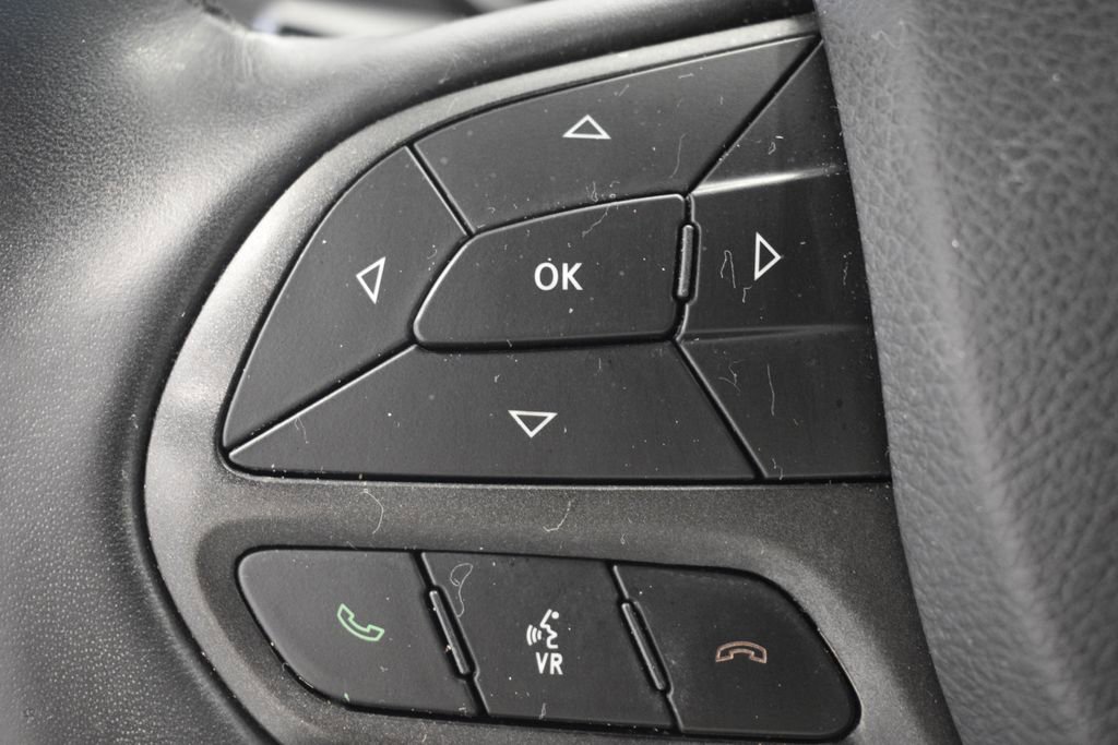 Used 2019 Jeep Cherokee Trailhawk w/ Cold Weather Group image 35