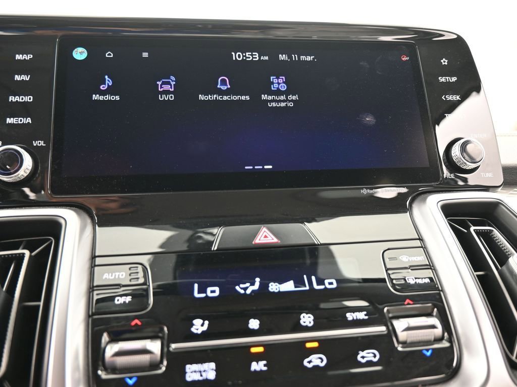 Used 2022 Kia Sorento EX w/ Panoramic Sunroof Package image 24