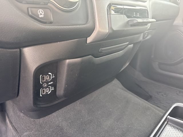Used 2020 RAM 1500 Big Horn AWD/4WD image 29