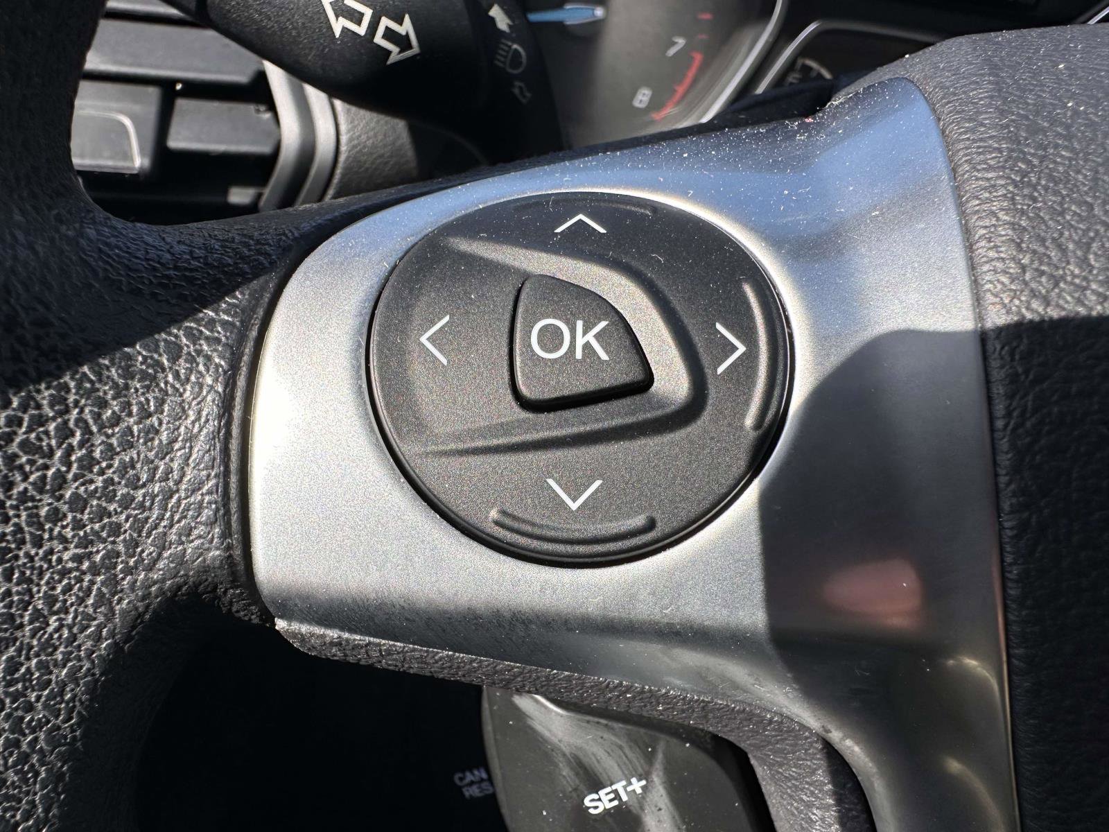 Used 2016 Ford Escape SE w/ Equipment Group 201A image 18