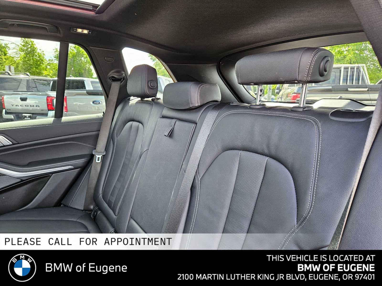 Used 2022 BMW X5 M50i w/ Premium Package AWD/4WD image 21