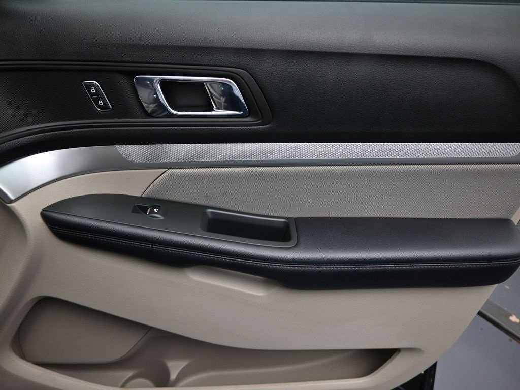 Used 2018 Ford Explorer 4WD image 27