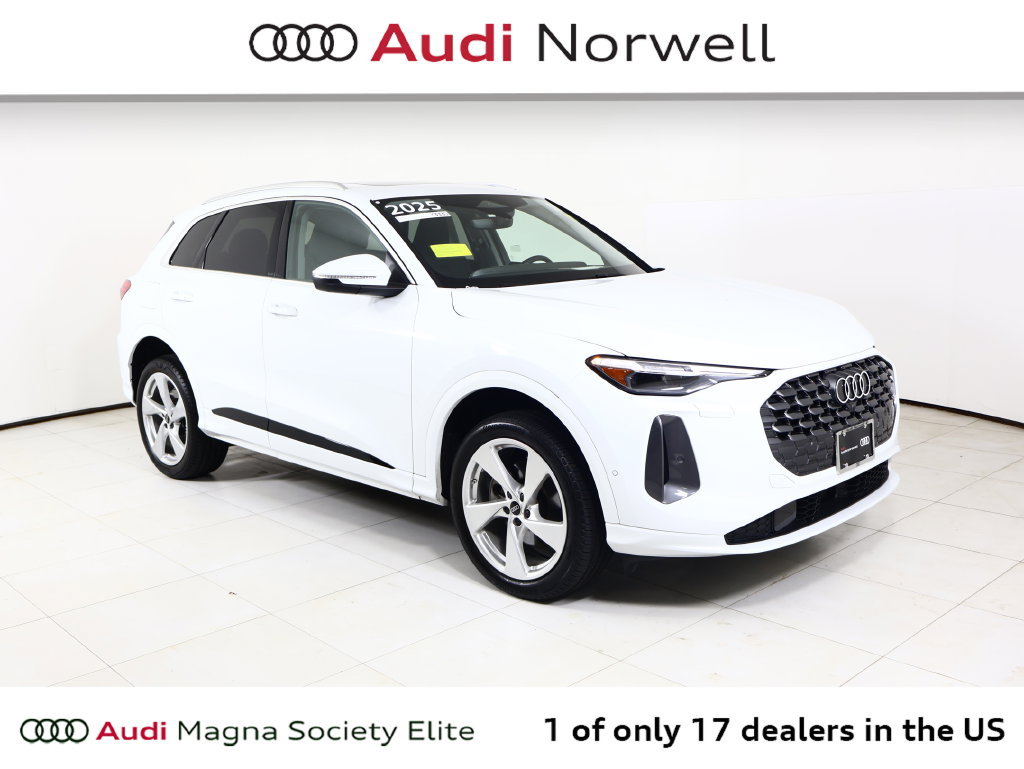 Certified 2025 Audi Q5 Premium w/ Premium Plus