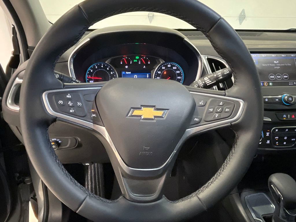 Used 2023 Chevrolet Equinox LT image 35