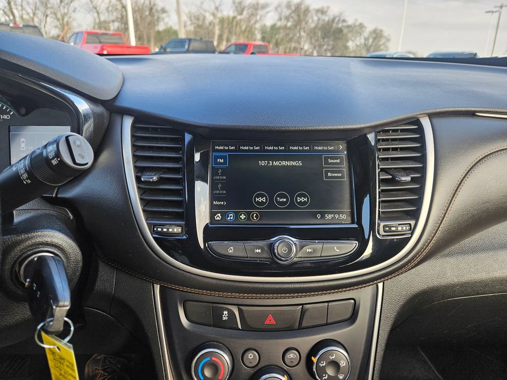 Used 2019 Chevrolet Trax LS AWD/4WD image 14