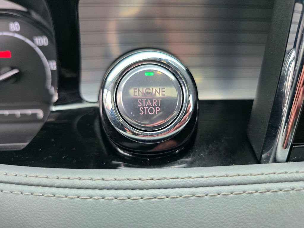Used 2020 Lincoln Corsair FWD w/ Premium Package image 60