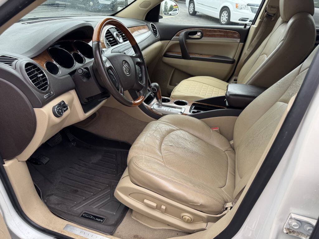 Used 2011 Buick Enclave CXL FWD image 10