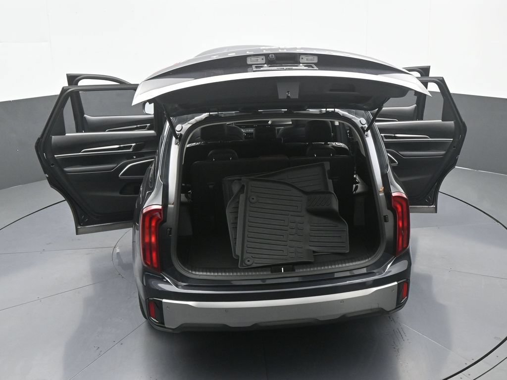 Used 2025 Kia Telluride LX FWD image 66