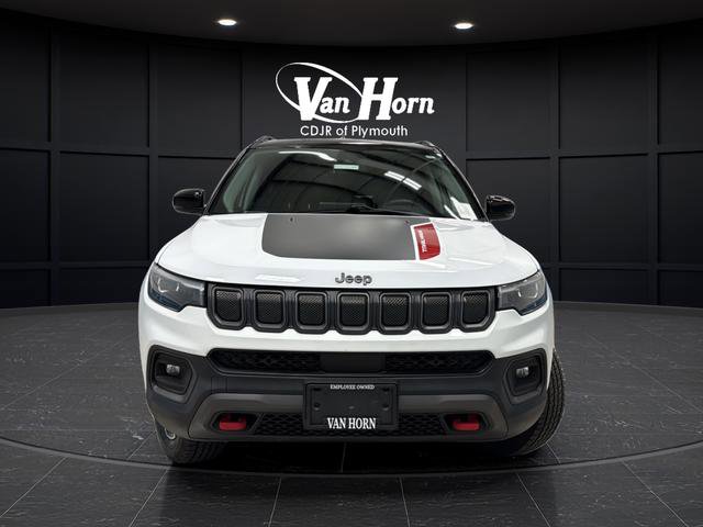 Used 2022 Jeep Compass Trailhawk w/ Trailhawk Elite Group AWD/4WD image 2