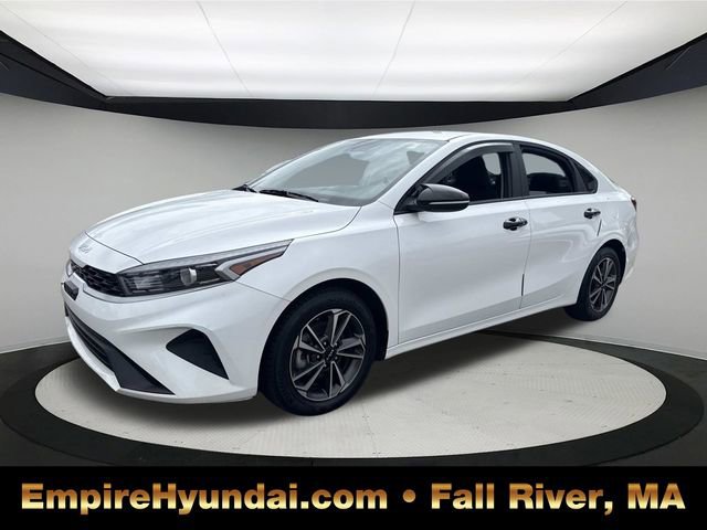 Used 2024 Kia Forte LXS image 1
