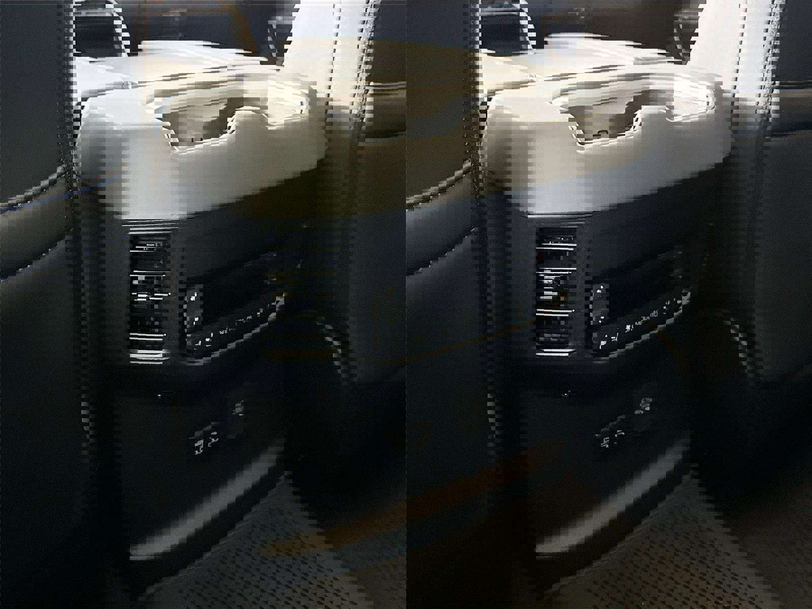 New 2026 Toyota Sequoia Platinum image 37