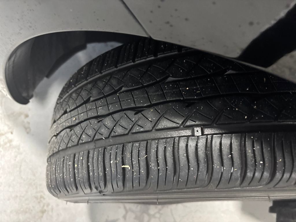 Used 2023 Nissan Versa SV image 35